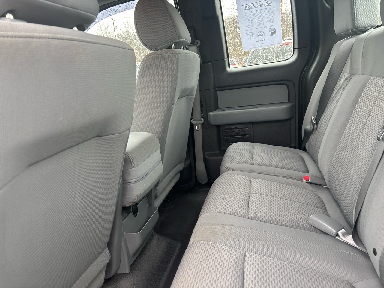 Ford F-150 2WD SuperCab 145" XL 2013