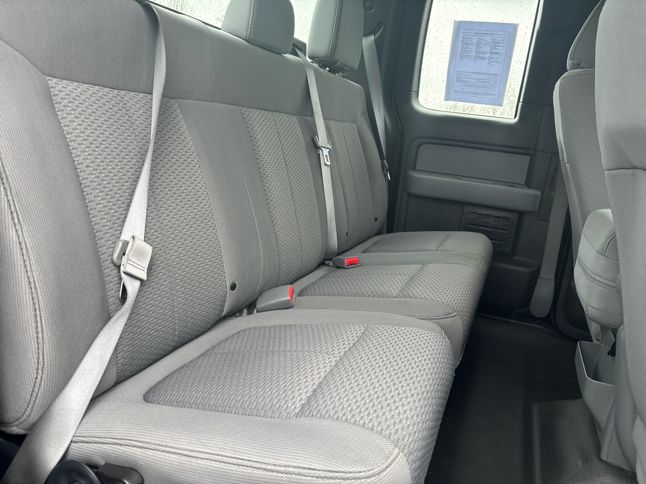 Ford F-150 2WD SuperCab 145" XL 2013