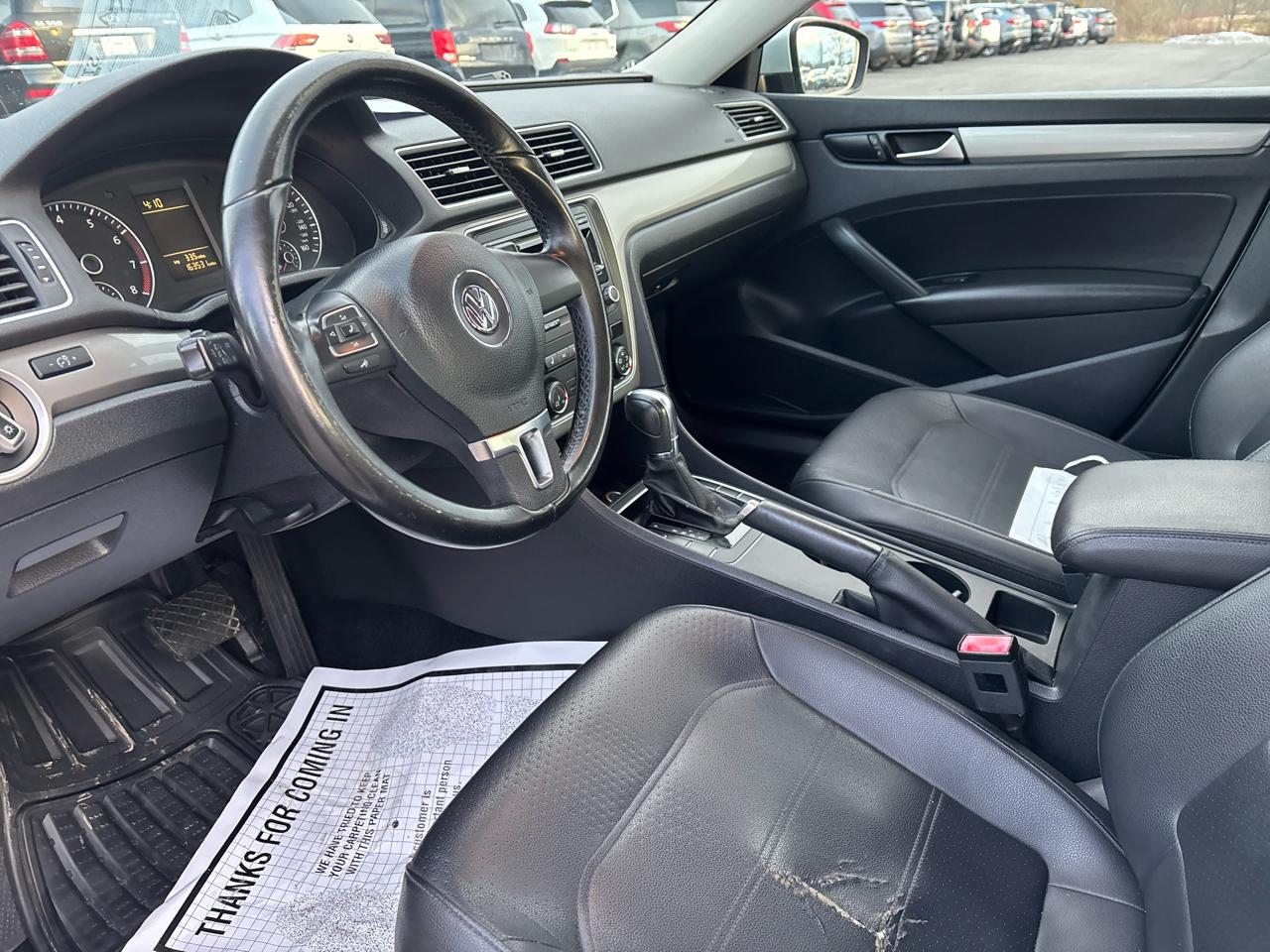 Volkswagen Passat 4dr Sdn 1.8T Auto Wolfsburg Ed PZEV 2014