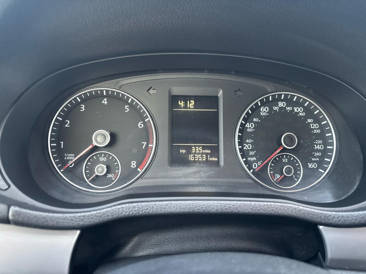 Volkswagen Passat 4dr Sdn 1.8T Auto Wolfsburg Ed PZEV 2014