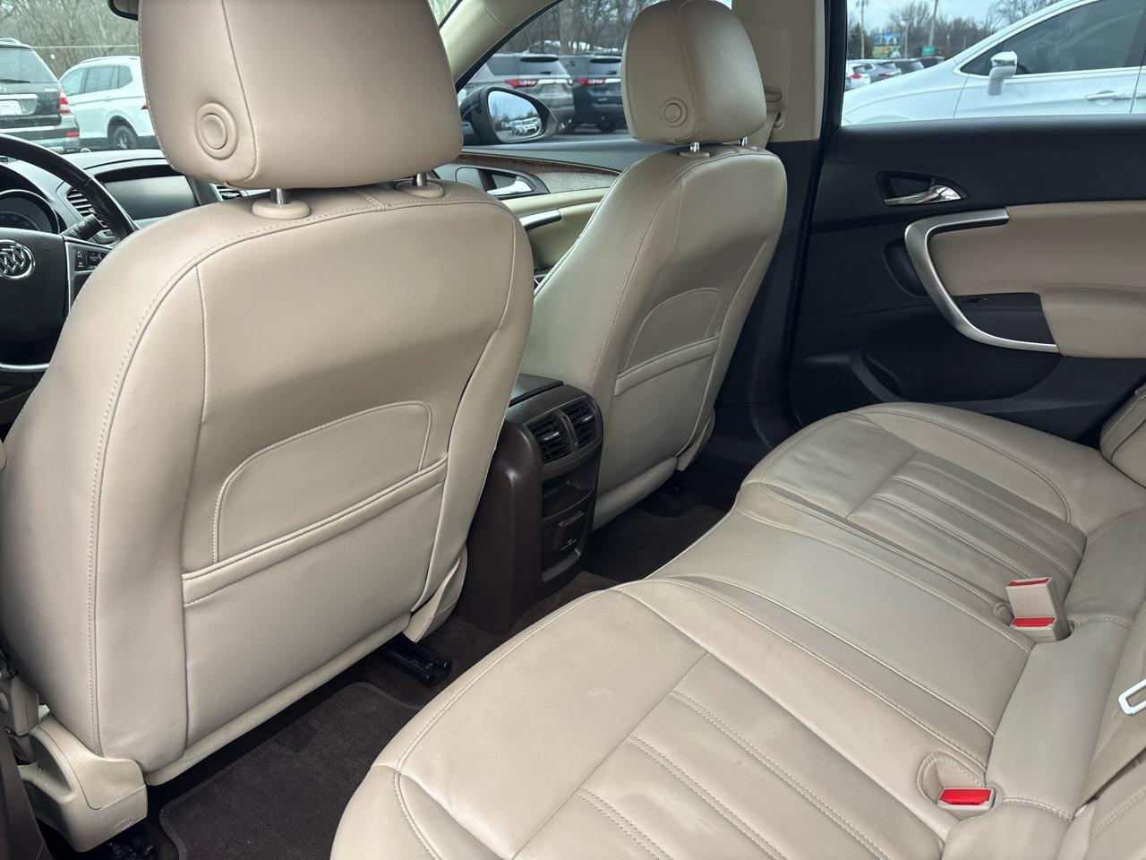 Buick Regal 4dr Sdn Turbo Premium 1 2013