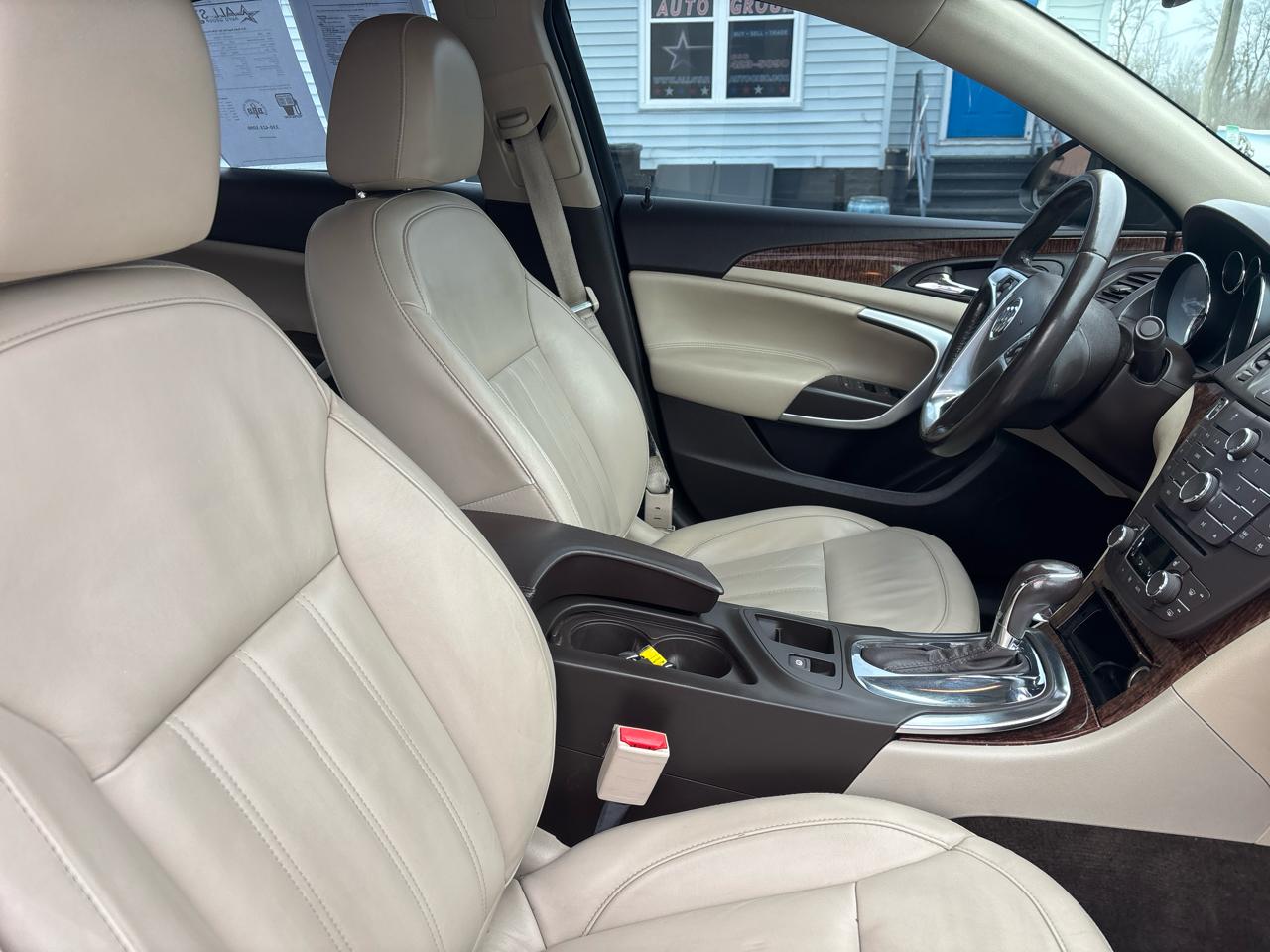 Buick Regal 4dr Sdn Turbo Premium 1 2013