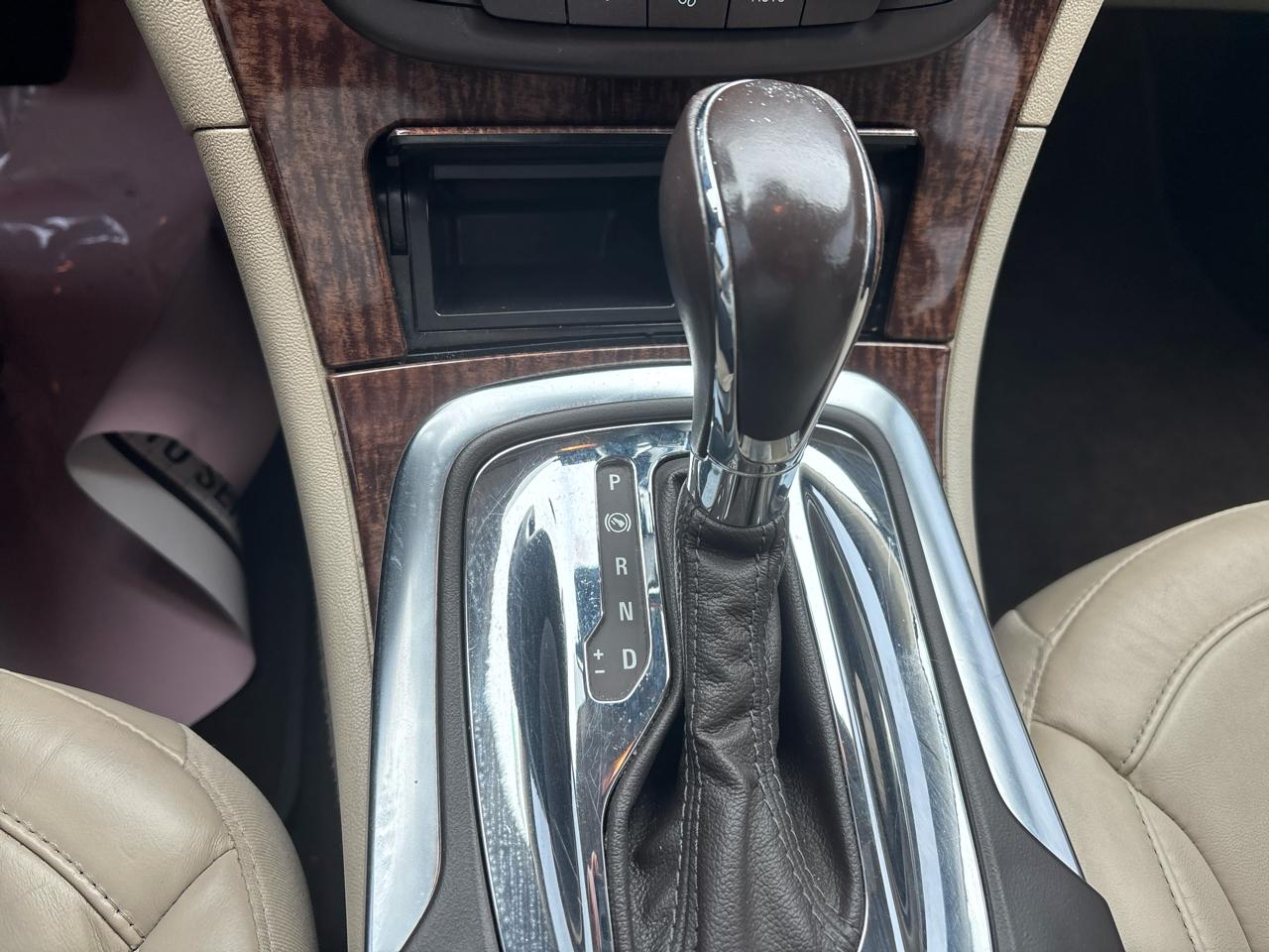 Buick Regal 4dr Sdn Turbo Premium 1 2013