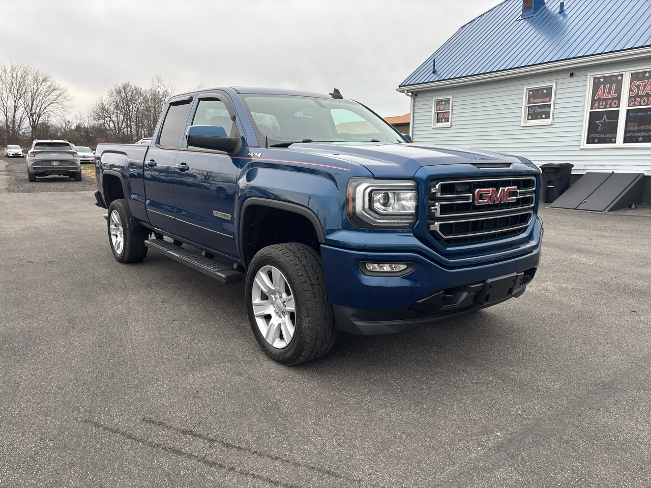 GMC Sierra 1500 4WD Double Cab 143.5" SLE 2017