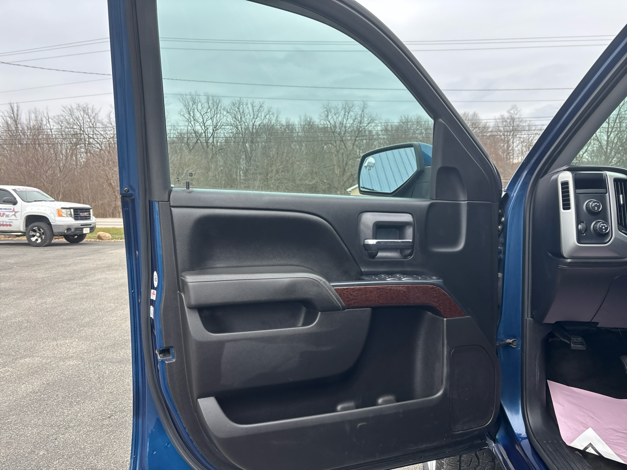 GMC Sierra 1500 4WD Double Cab 143.5" SLE 2017