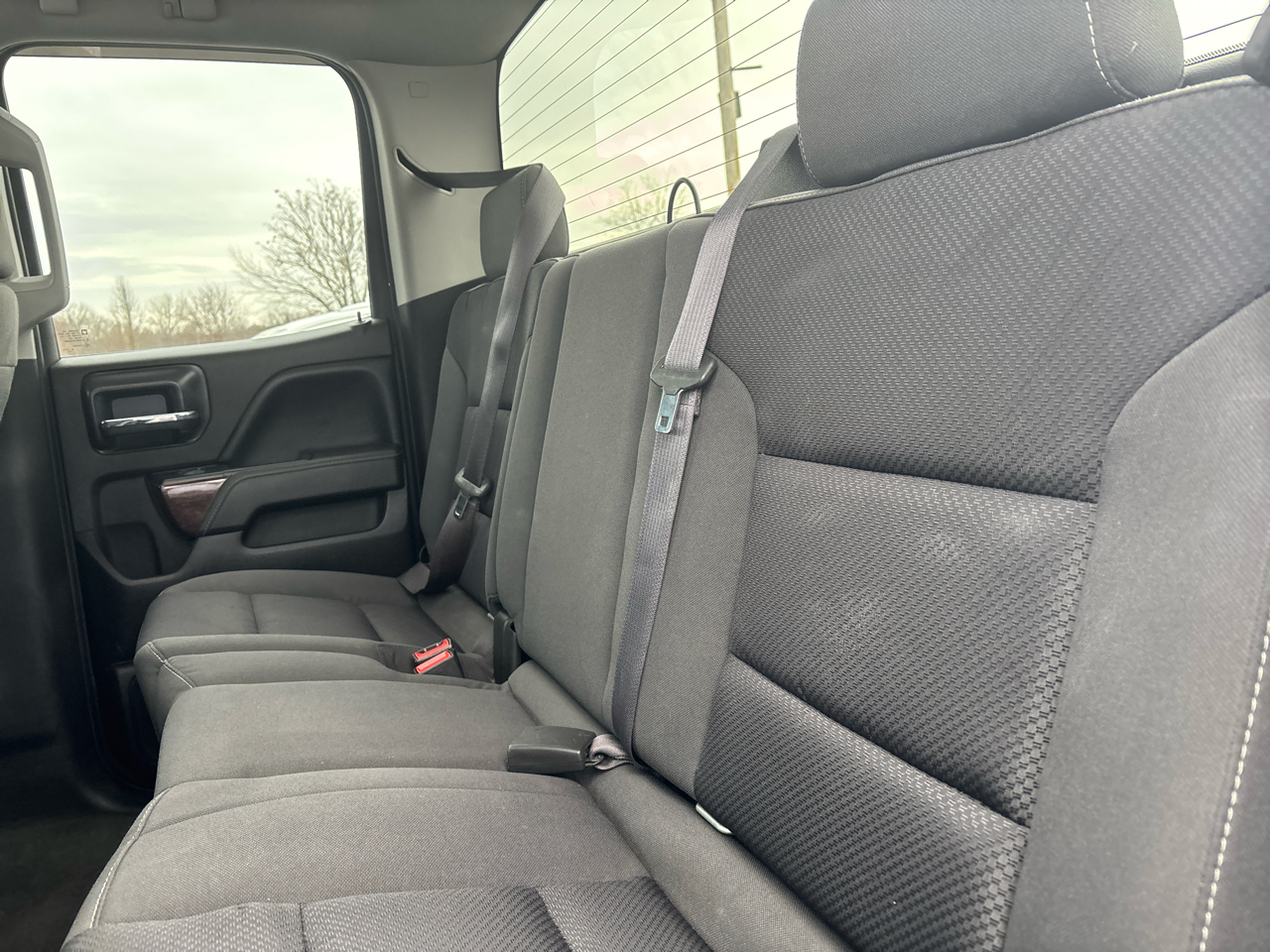 GMC Sierra 1500 4WD Double Cab 143.5" SLE 2017