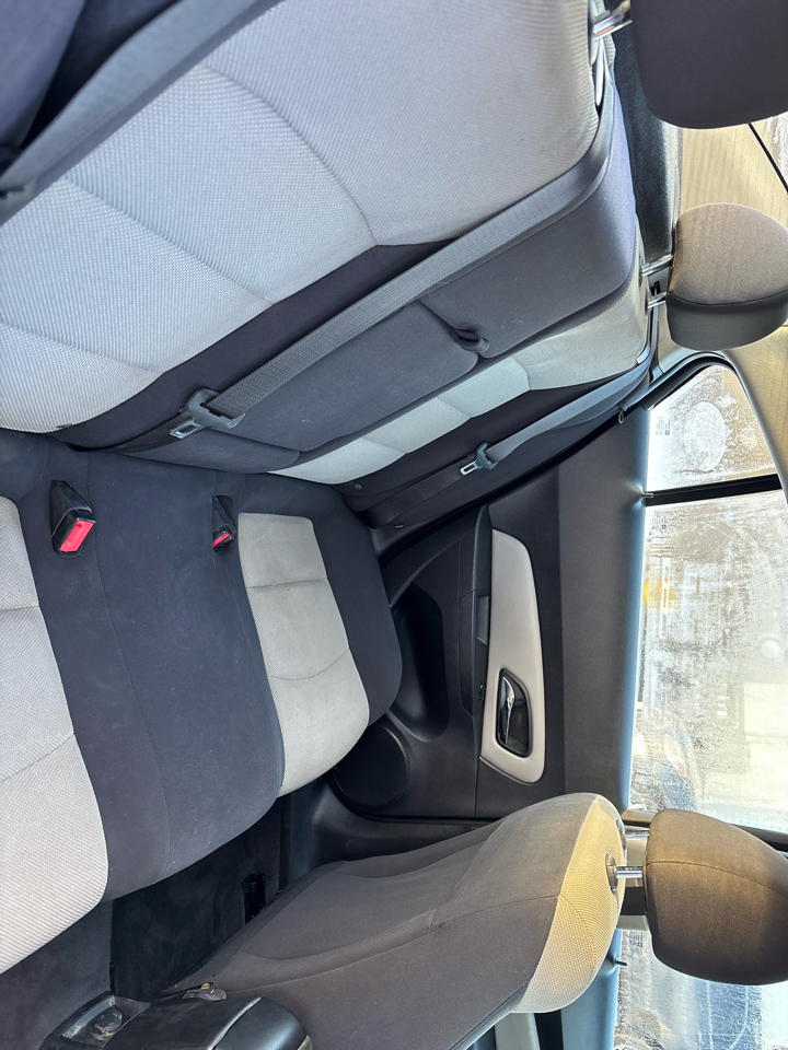 Chevrolet Cruze 4dr Sdn LS 2012