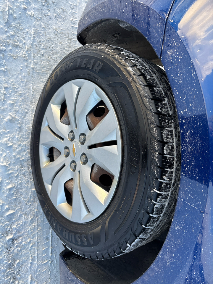 Chevrolet Cruze 4dr Sdn LS 2012