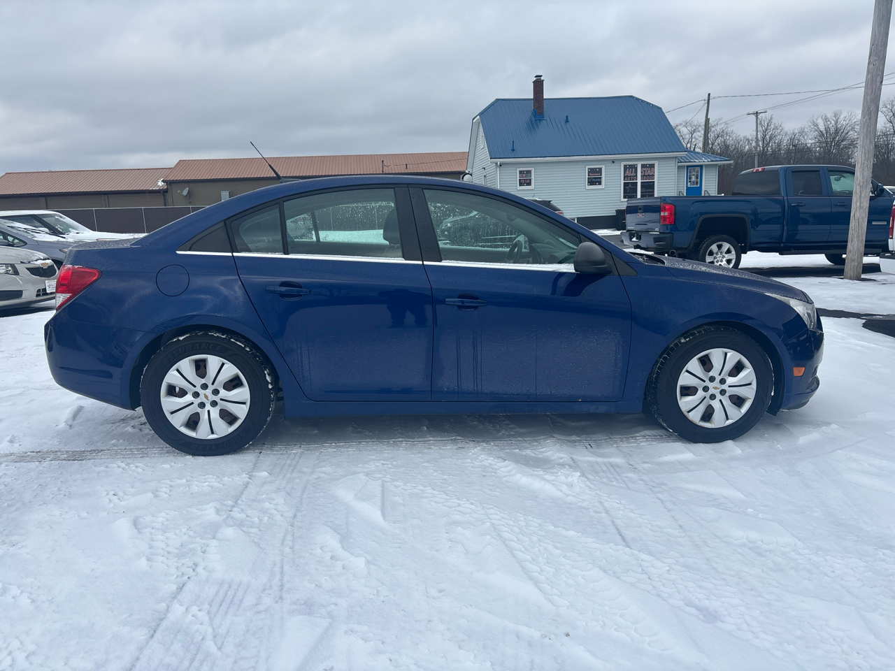 Chevrolet Cruze 4dr Sdn LS 2012