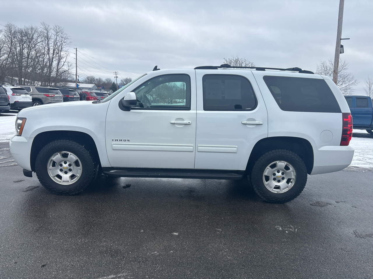 Chevrolet Tahoe 4WD 4dr 1500 LS 2011