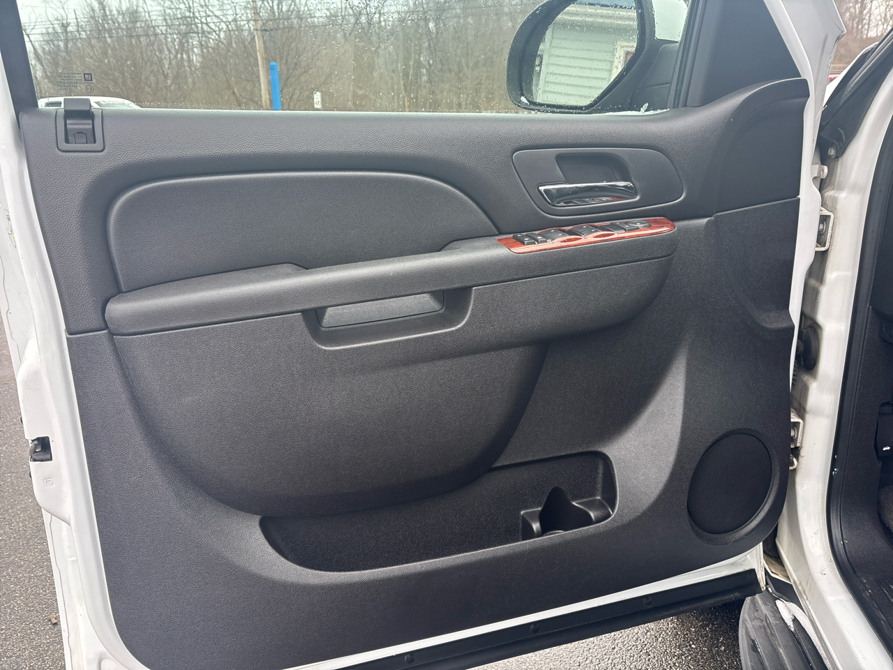 Chevrolet Tahoe 4WD 4dr 1500 LS 2011