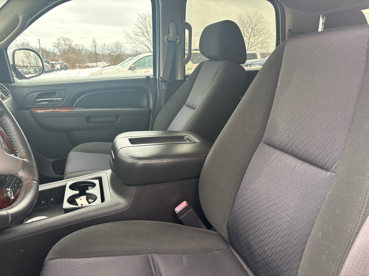 Chevrolet Tahoe 4WD 4dr 1500 LS 2011