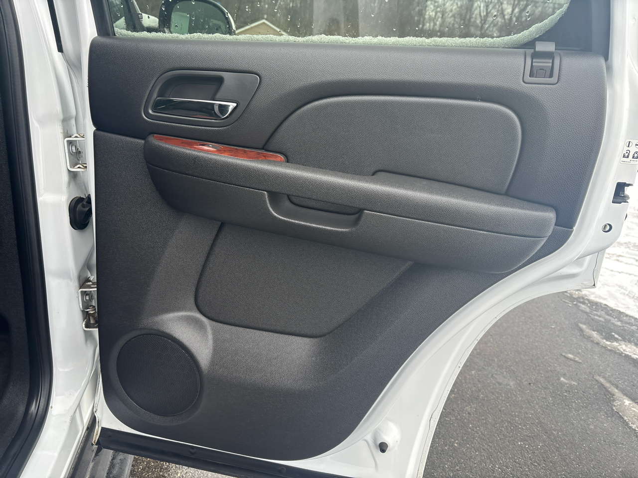 Chevrolet Tahoe 4WD 4dr 1500 LS 2011