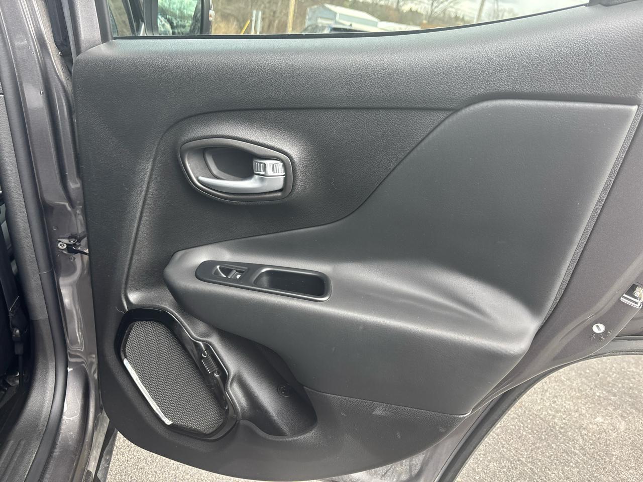 Jeep Renegade 4WD 4dr Justice 2016