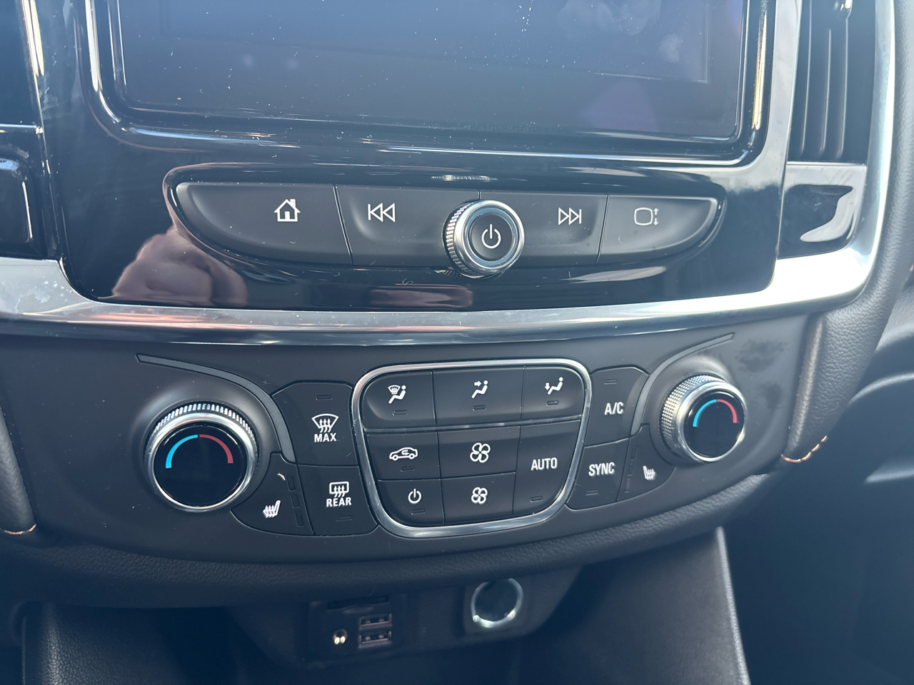 Chevrolet Traverse FWD 4dr RS 2020