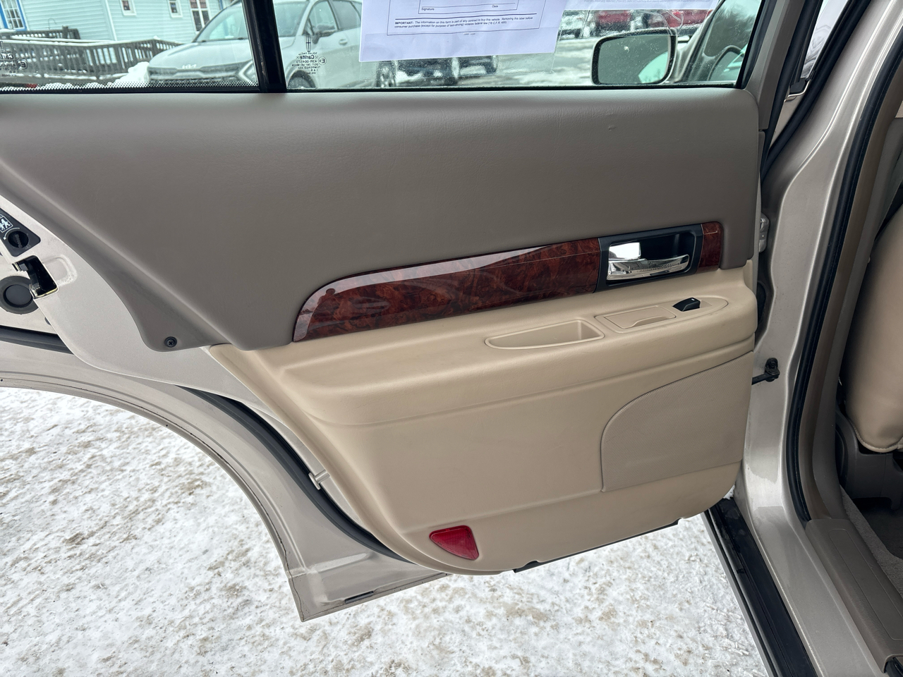 Lincoln LS 4dr Sdn V6 Auto w/Convenience Pkg 2002