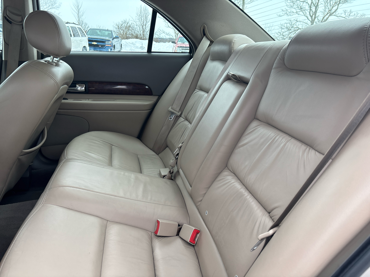 Lincoln LS 4dr Sdn V6 Auto w/Convenience Pkg 2002