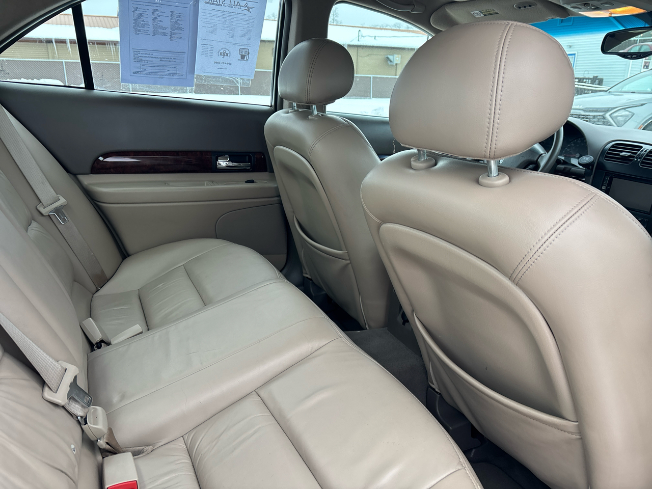 Lincoln LS 4dr Sdn V6 Auto w/Convenience Pkg 2002