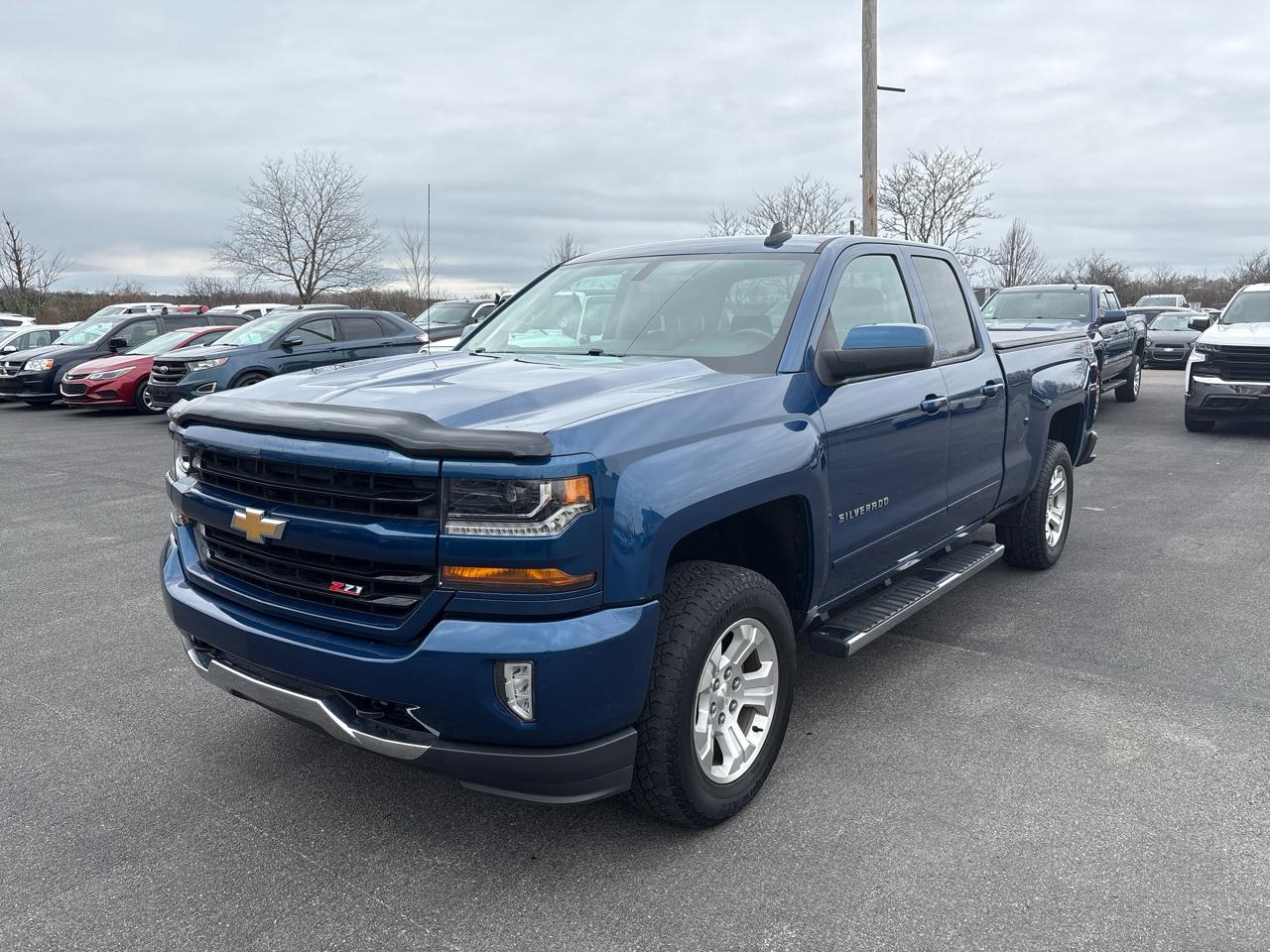 Chevrolet Silverado 1500 4WD Double Cab 143.5" LT w/2LT 2018