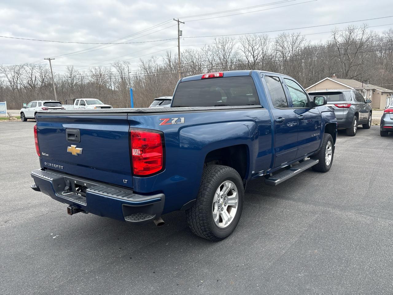 Chevrolet Silverado 1500 4WD Double Cab 143.5" LT w/2LT 2018