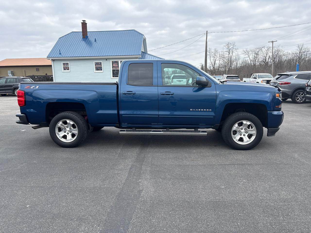 Chevrolet Silverado 1500 4WD Double Cab 143.5" LT w/2LT 2018
