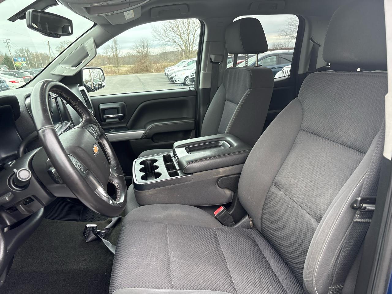 Chevrolet Silverado 1500 4WD Double Cab 143.5" LT w/2LT 2018