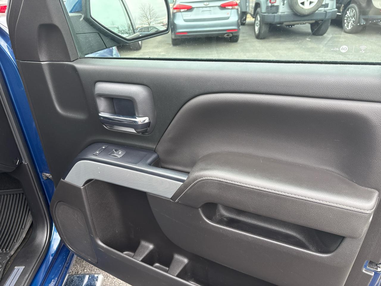 Chevrolet Silverado 1500 4WD Double Cab 143.5" LT w/2LT 2018