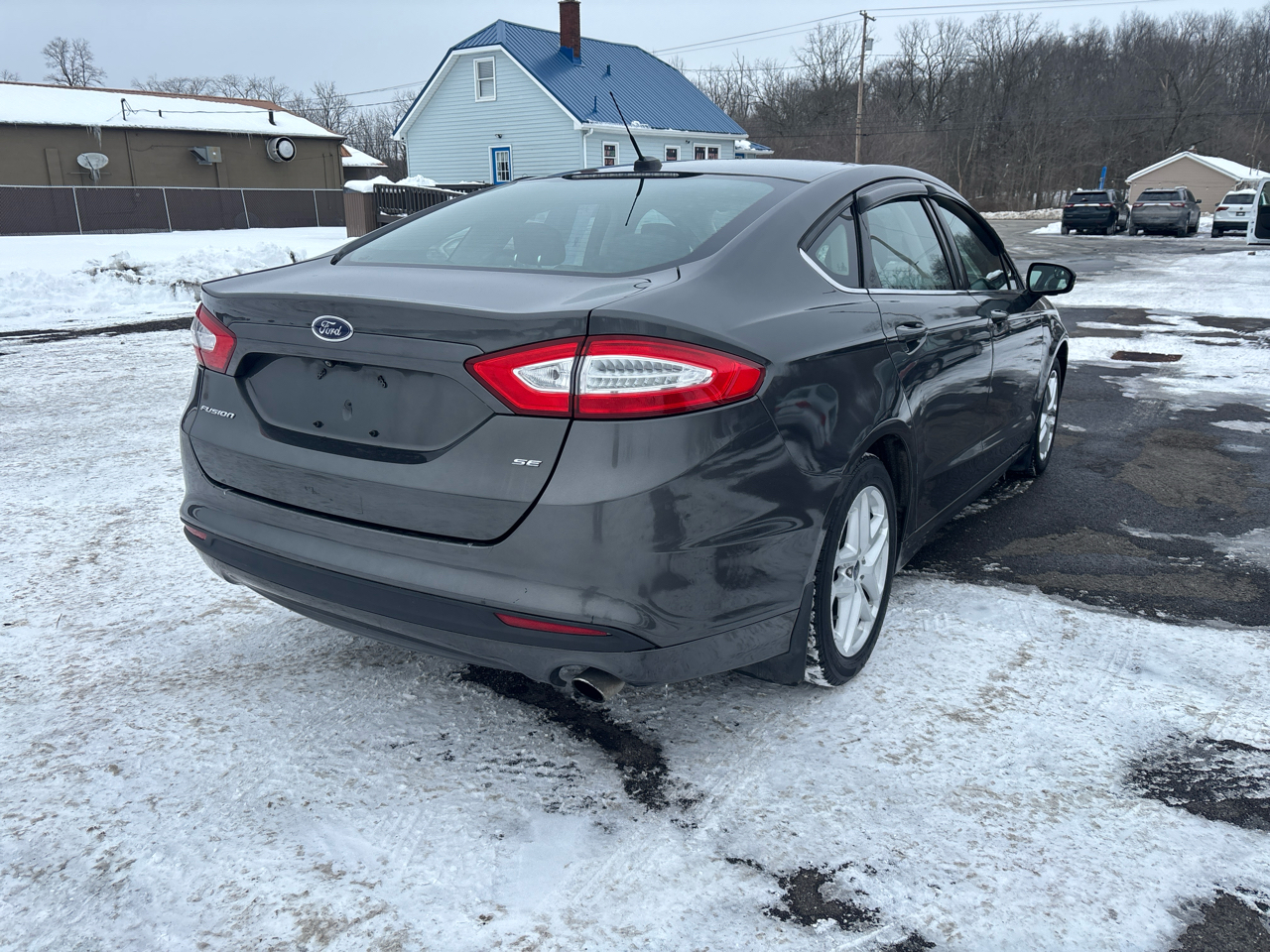 Ford Fusion 4dr Sdn SE FWD 2016