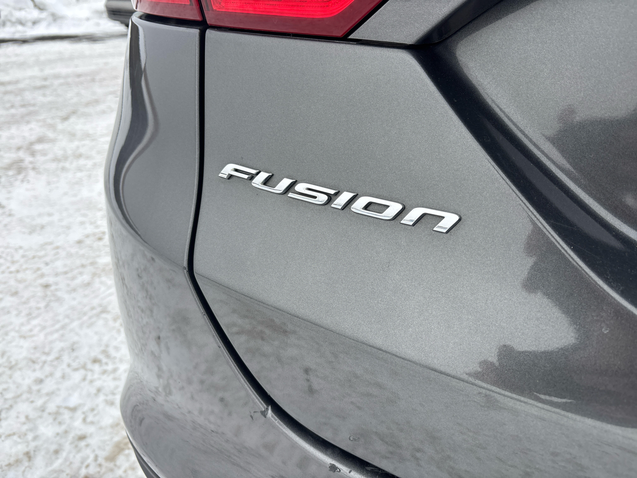 Ford Fusion 4dr Sdn SE FWD 2016