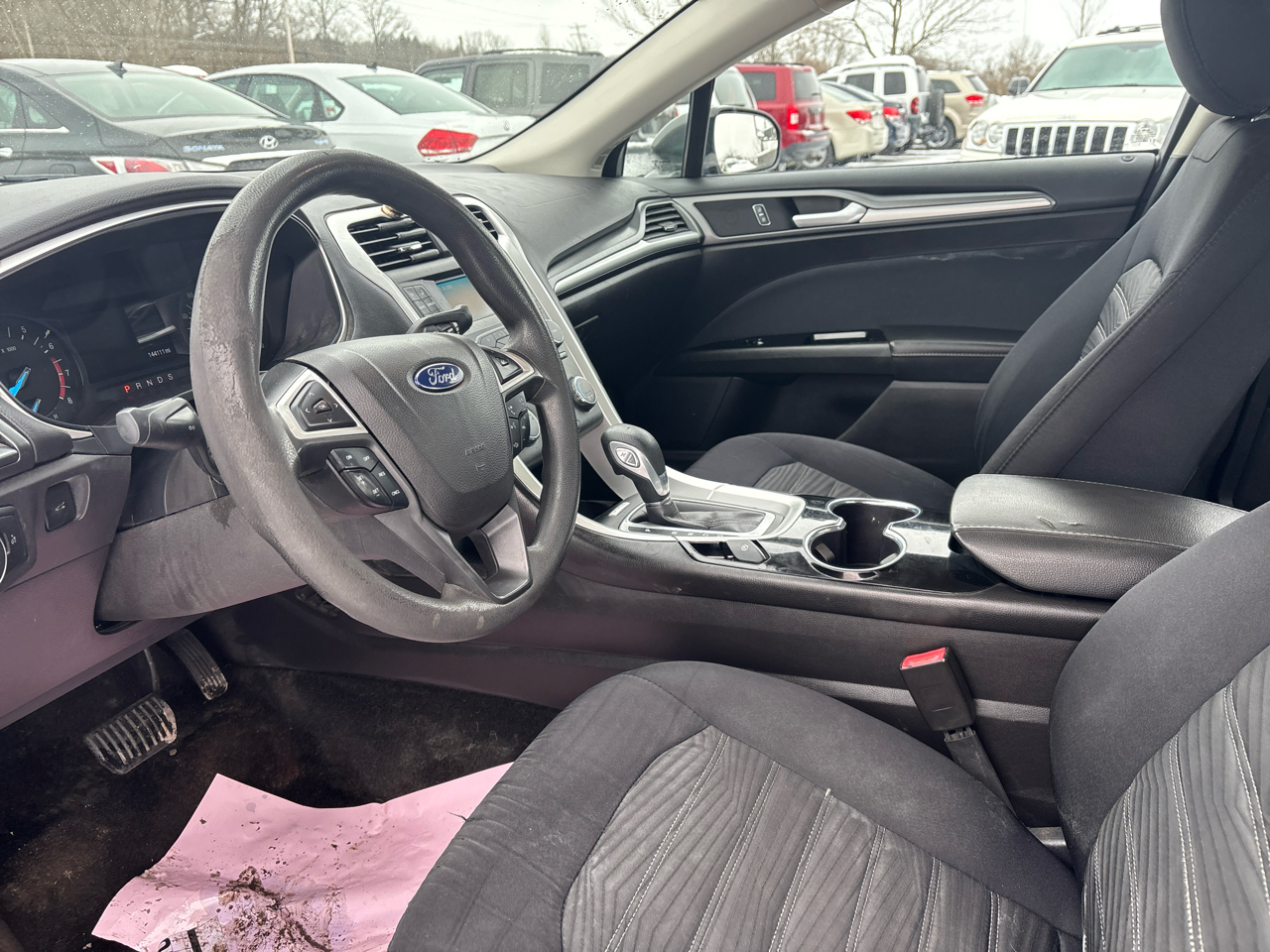 Ford Fusion 4dr Sdn SE FWD 2016