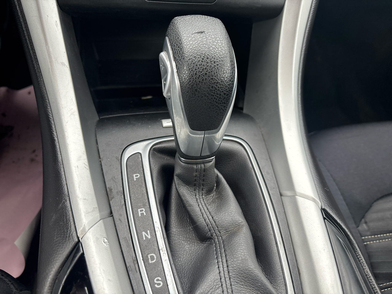 Ford Fusion 4dr Sdn SE FWD 2016