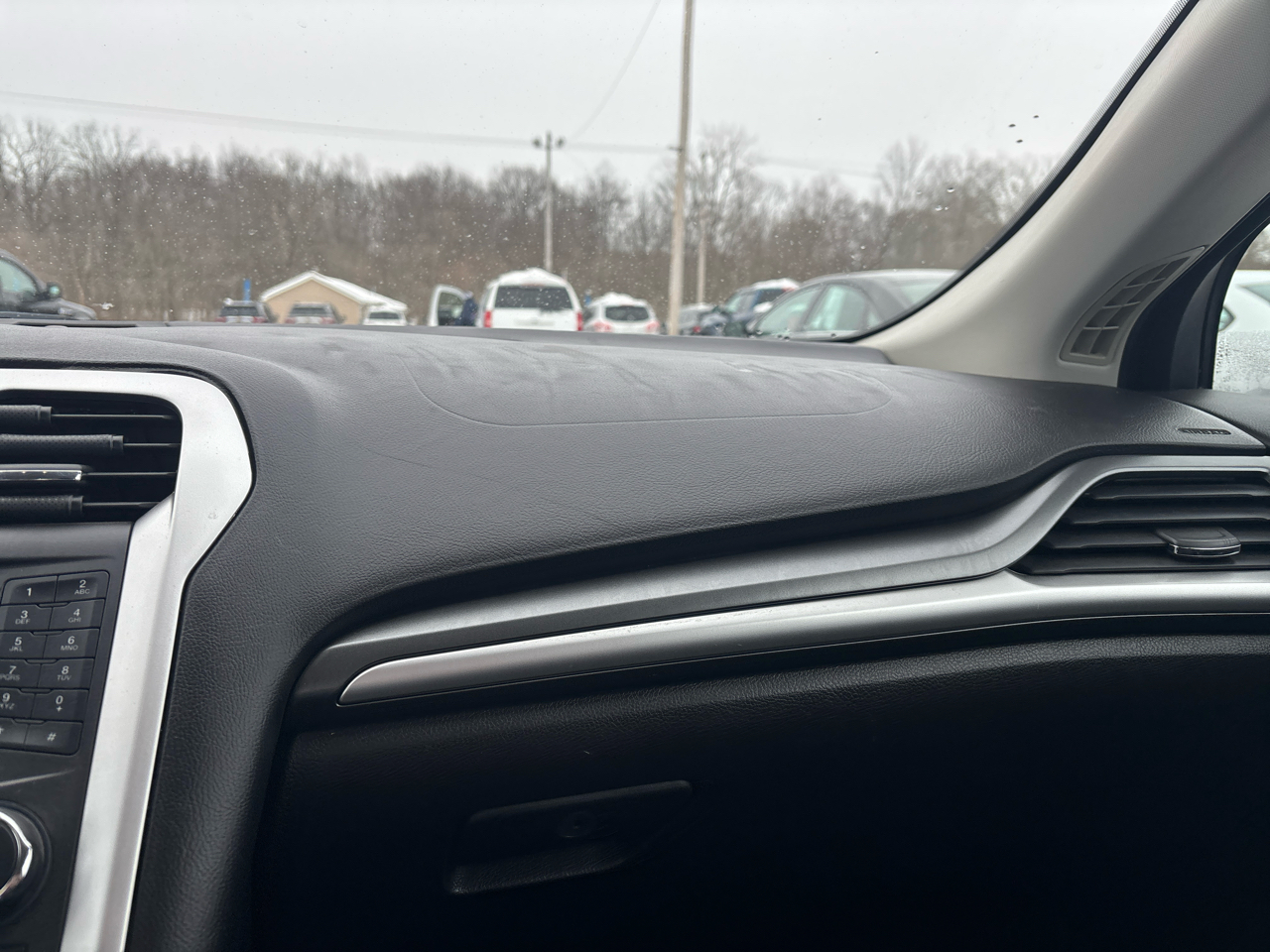 Ford Fusion 4dr Sdn SE FWD 2016