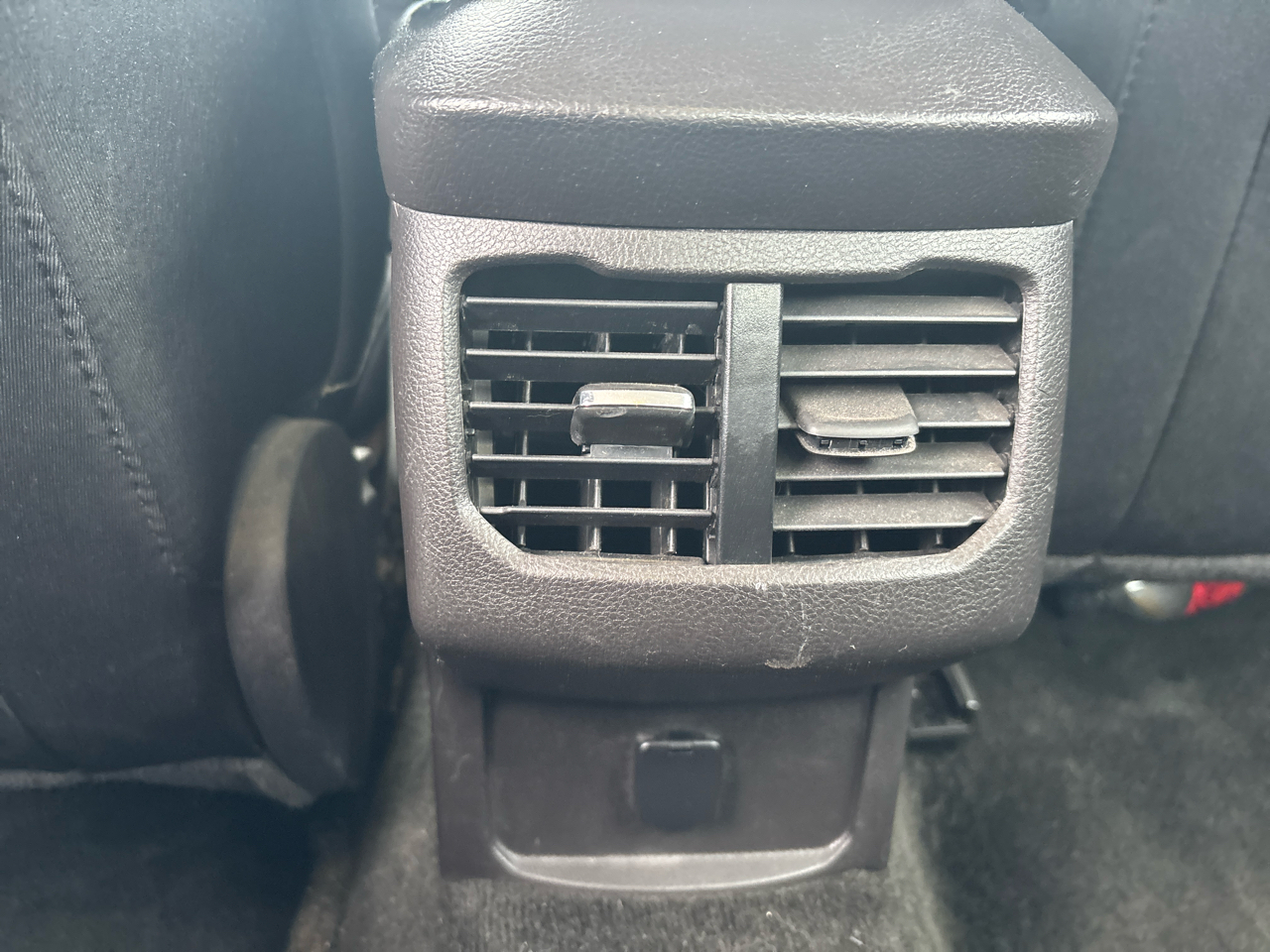 Ford Fusion 4dr Sdn SE FWD 2016