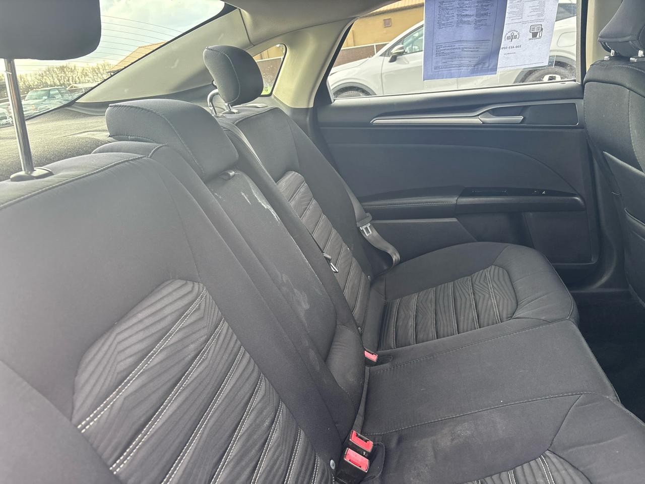 Ford Fusion 4dr Sdn SE FWD 2016