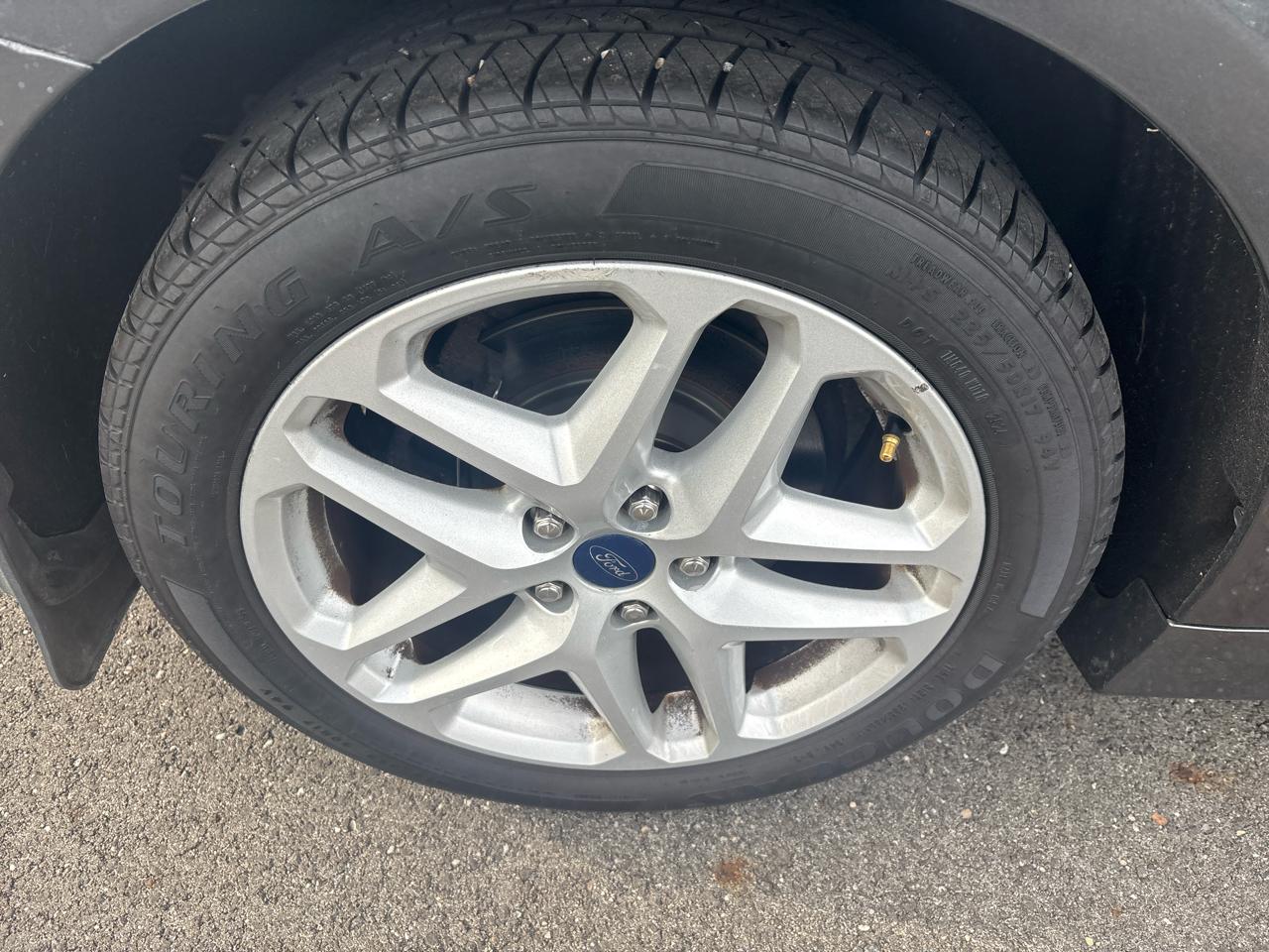 Ford Fusion 4dr Sdn SE FWD 2016