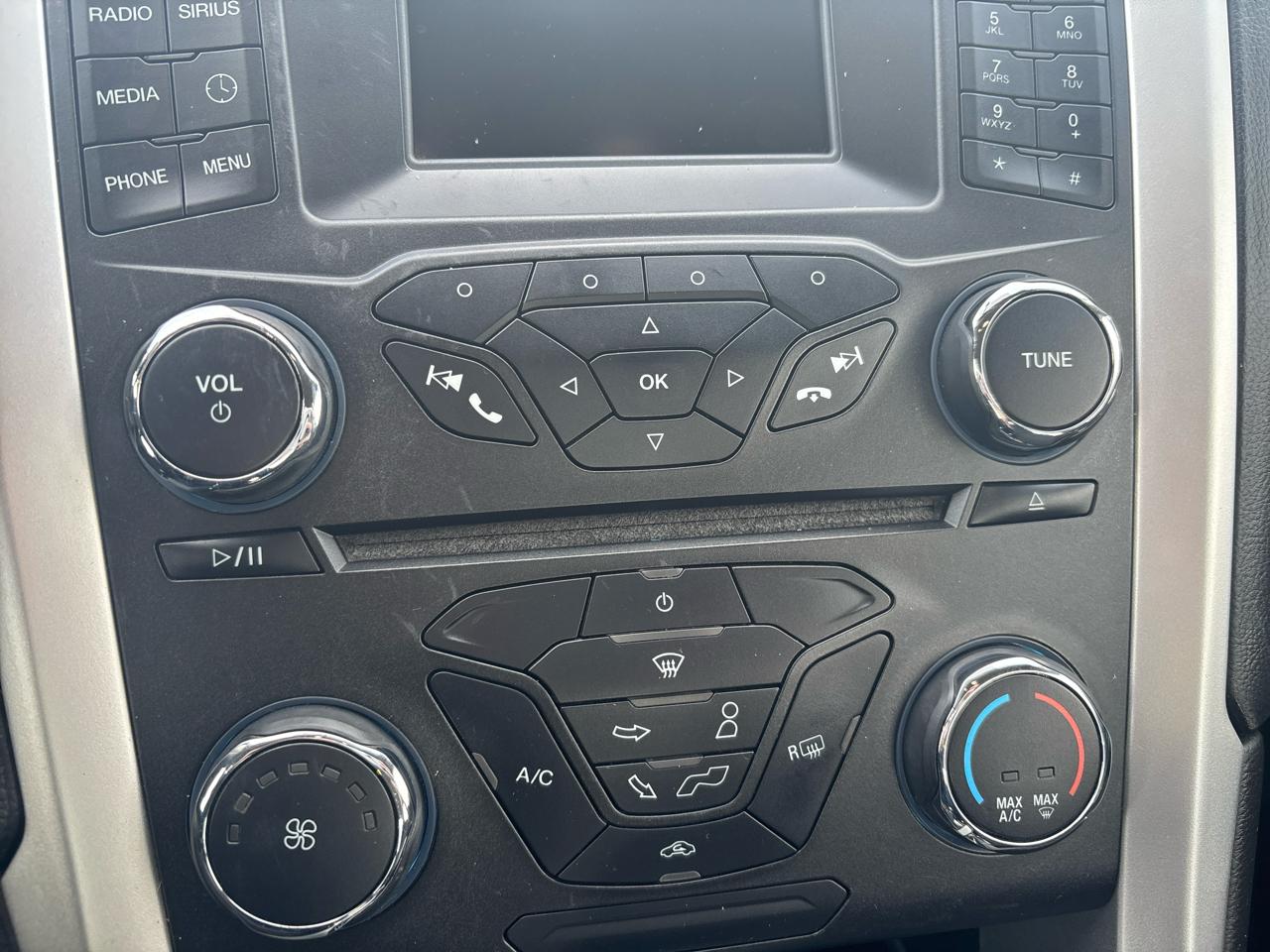 Ford Fusion 4dr Sdn SE FWD 2016