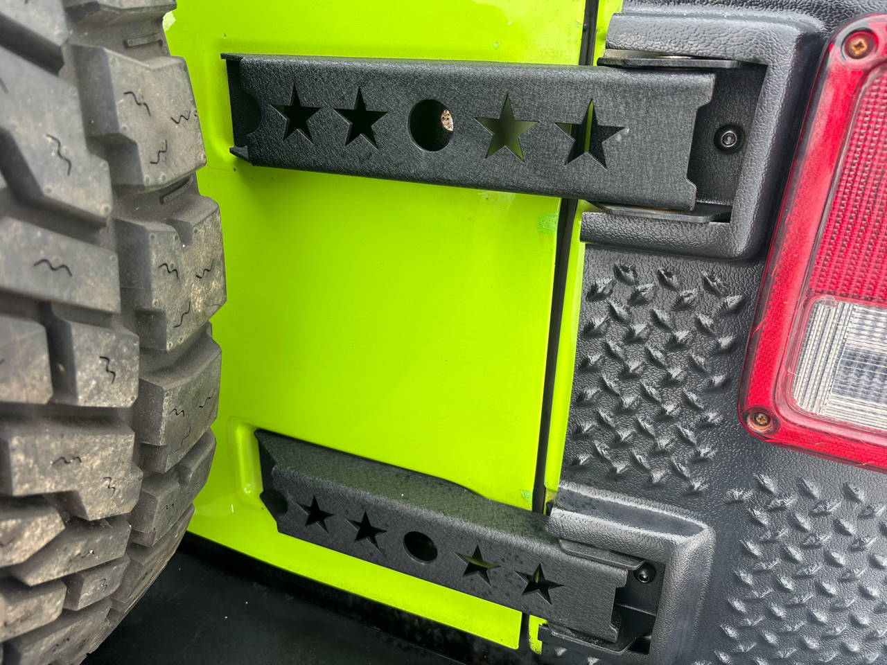 Jeep Wrangler 4WD 2dr Sport 2012