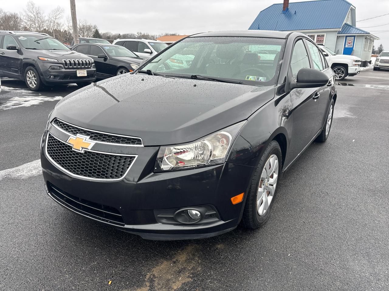 Chevrolet Cruze 4dr Sdn LS 2012