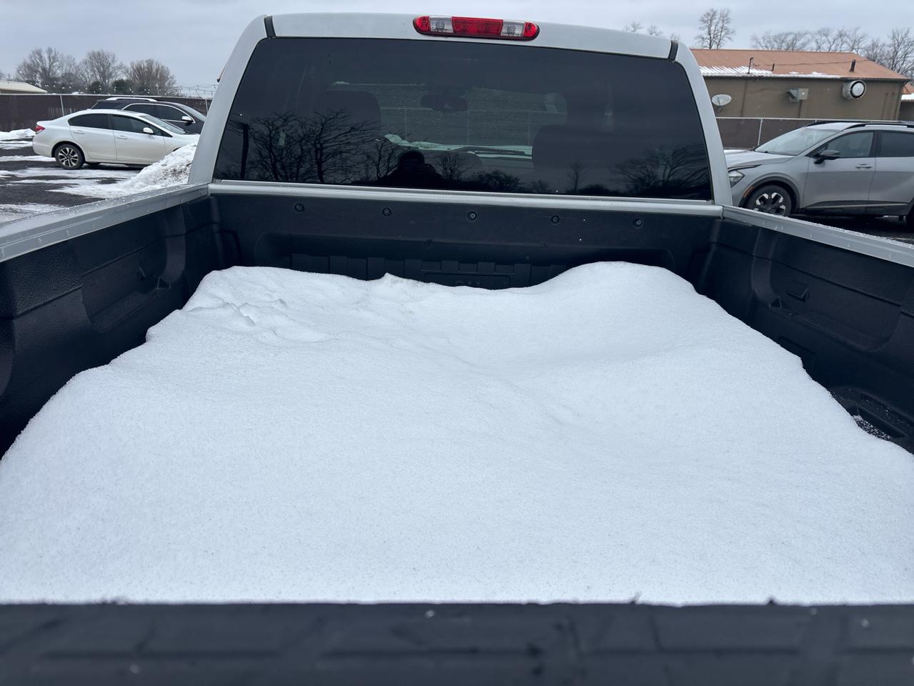 Chevrolet Silverado 1500 4WD Ext Cab 143.5" LT 2010