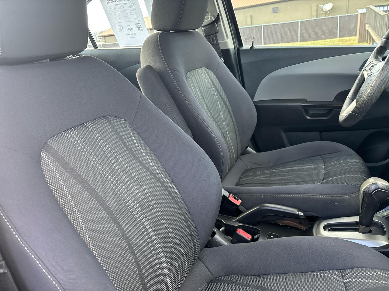 Chevrolet Sonic 4dr Sdn Auto LT 2013