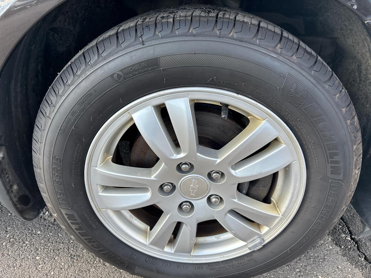 Chevrolet Sonic 4dr Sdn Auto LT 2013