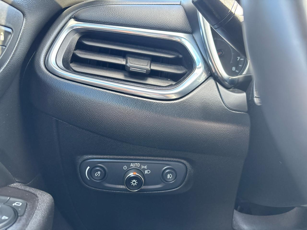 Chevrolet Equinox FWD 4dr LT w/1LT 2021