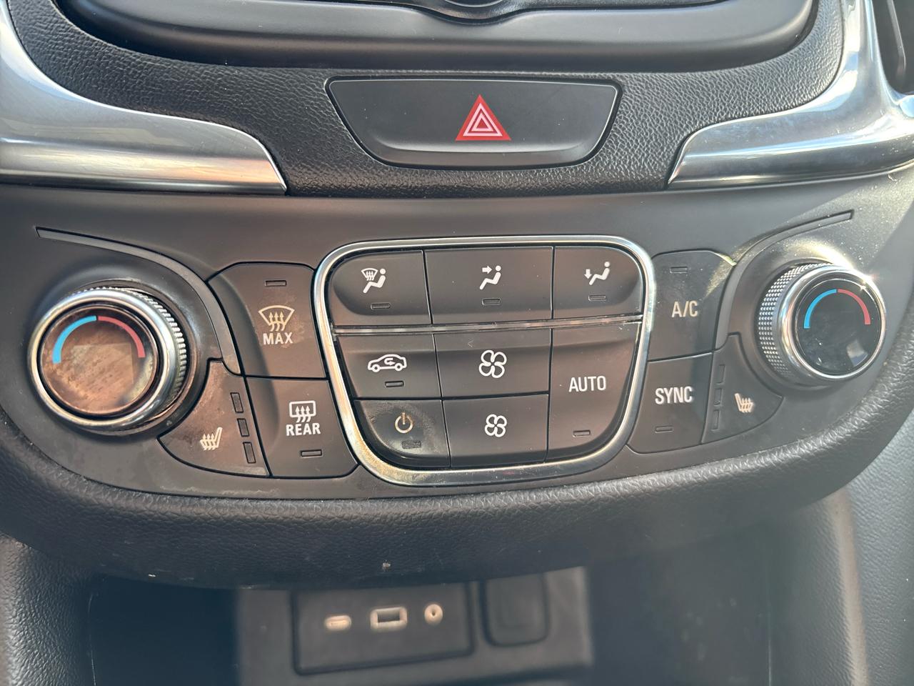 Chevrolet Equinox FWD 4dr LT w/1LT 2021