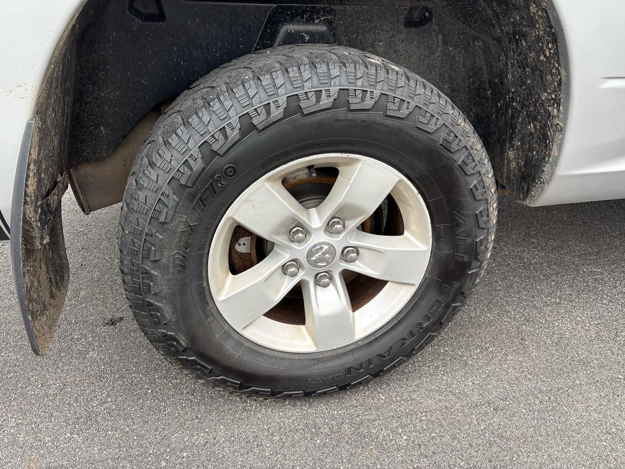 RAM 1500 ST 4x4 Quad Cab 6'4" Box *Ltd Avail* 2018