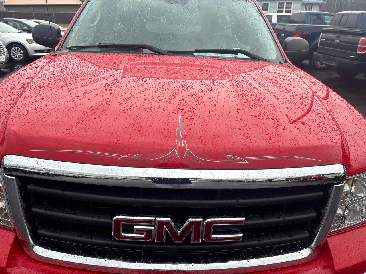 GMC Sierra 1500 4WD Reg Cab 119.0" SLE 2010