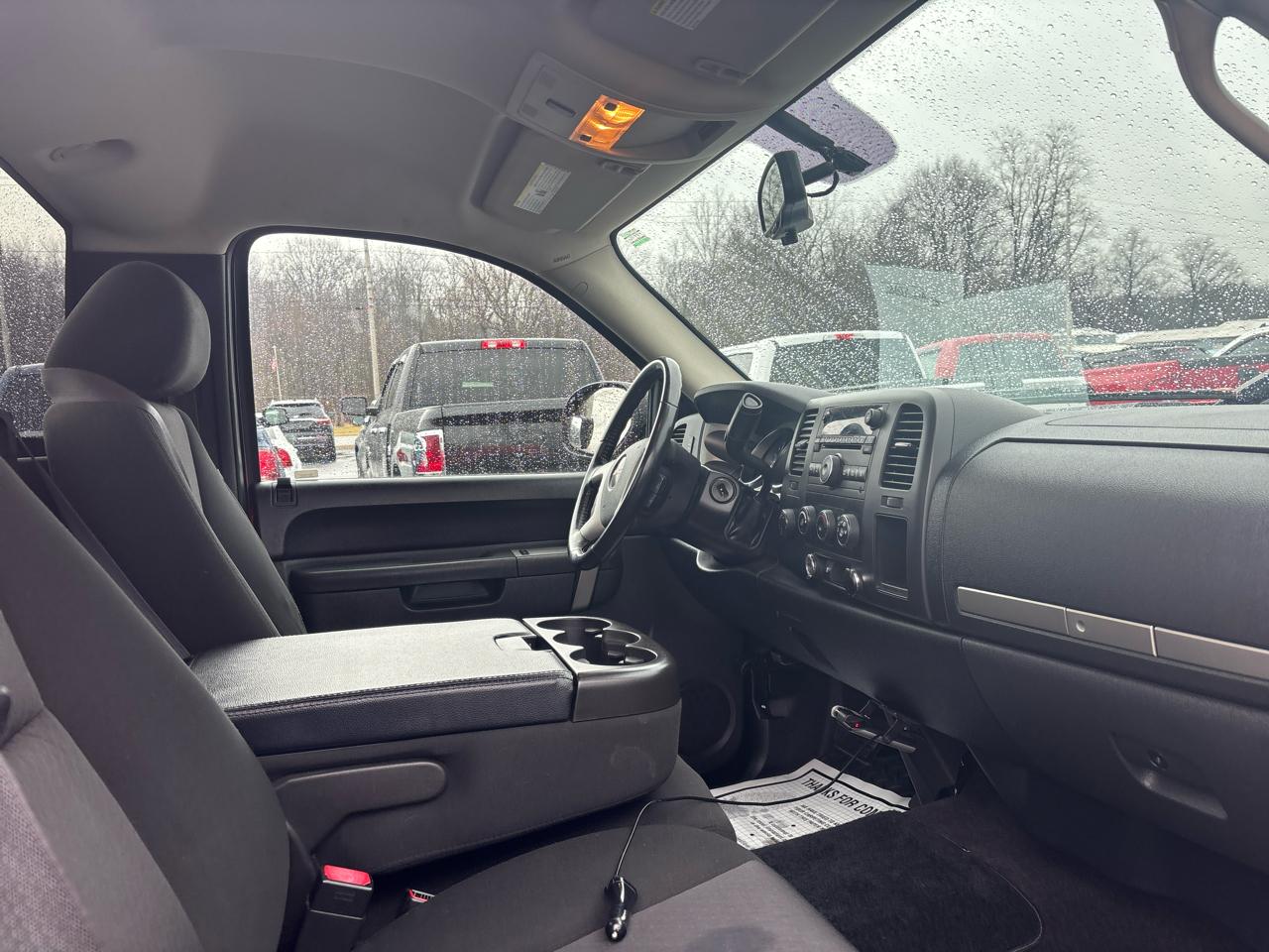 GMC Sierra 1500 4WD Reg Cab 119.0" SLE 2010