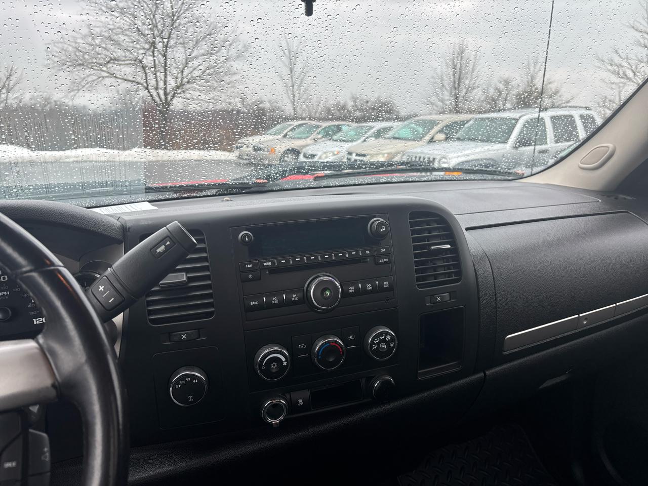 GMC Sierra 1500 4WD Reg Cab 119.0" SLE 2010