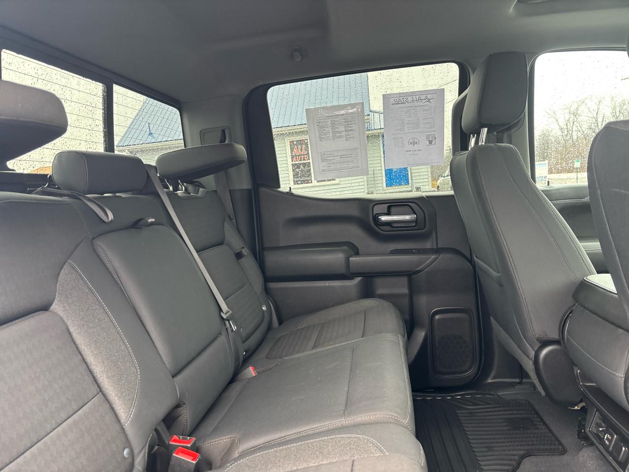 Chevrolet Silverado 1500 4WD Crew Cab 147" LT 2019