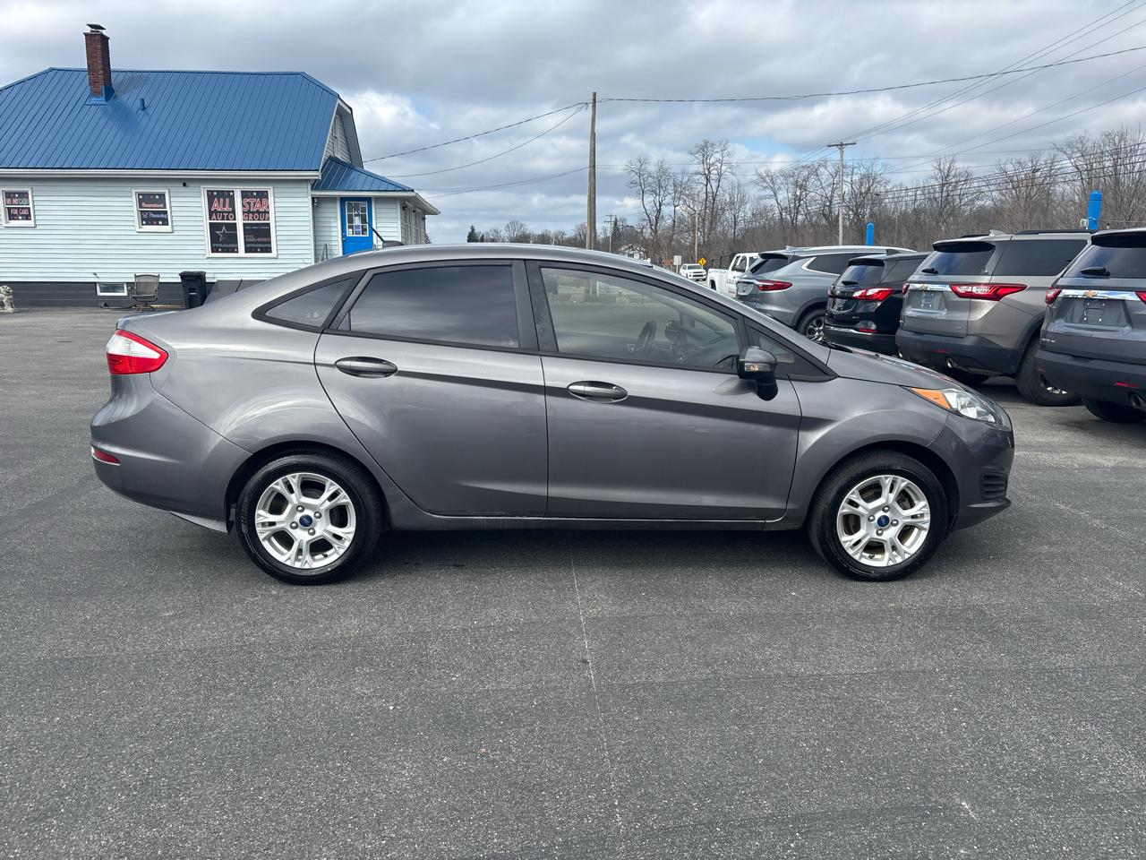 Ford Fiesta 4dr Sdn SE 2014