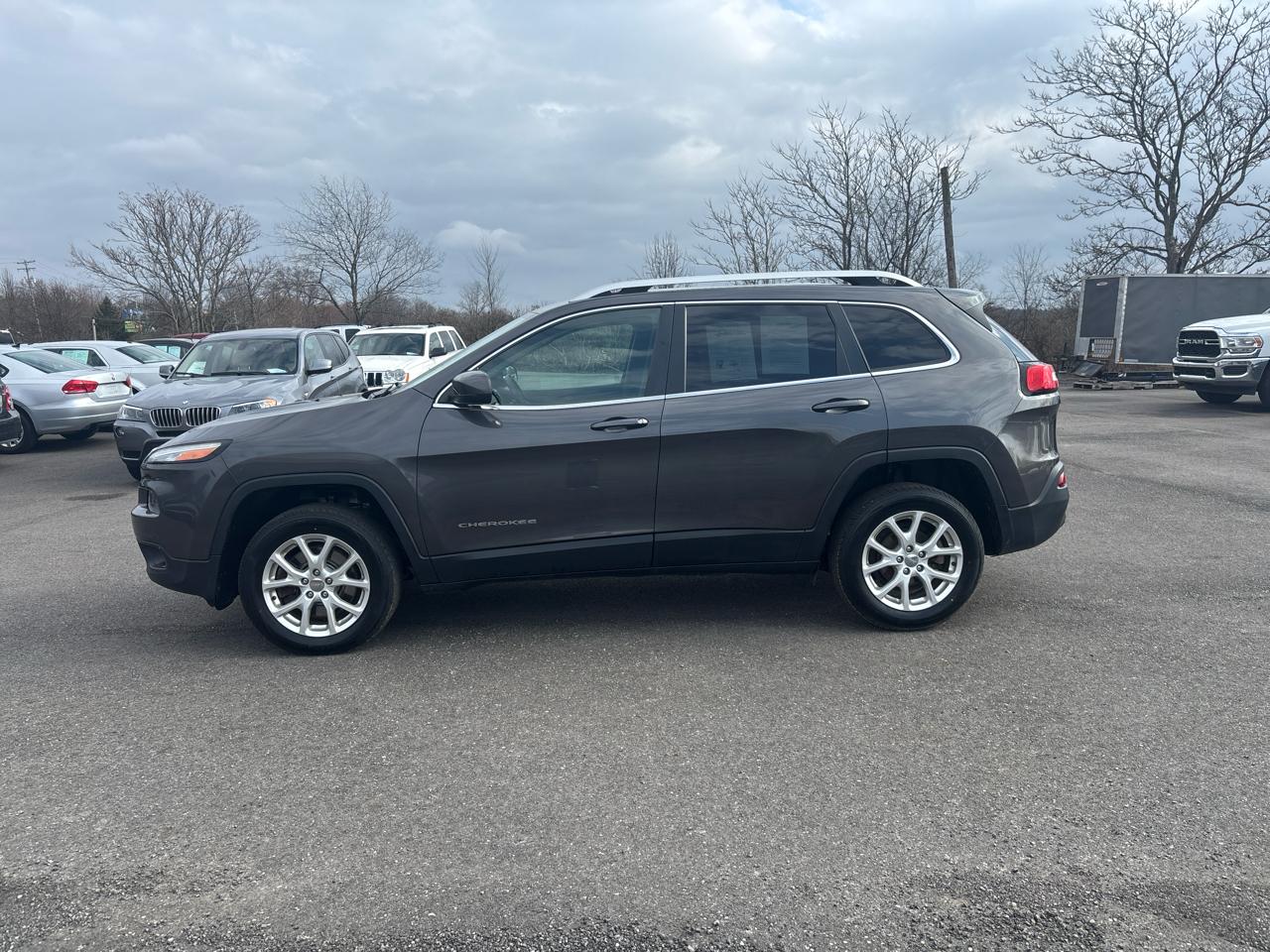 Jeep Cherokee FWD 4dr Latitude 2016
